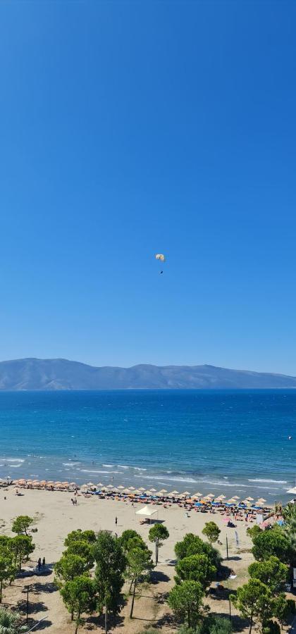 Sea Dream Apartment Vlorë Esterno foto